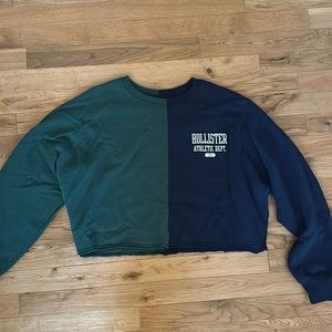 hollister 2 color cropped crewneck